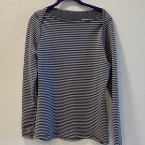 Sonoma Women's Long Sleeve Gray Striped Tee